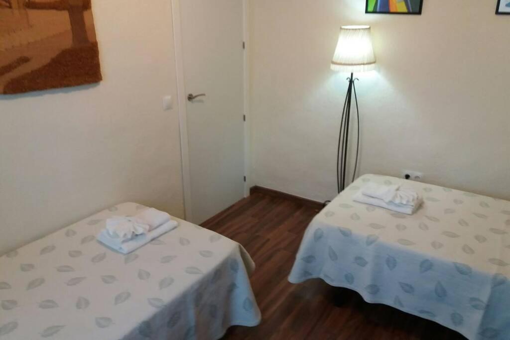 Апартаменти Apartamento Al-Zhara, Junto Puente Romano Кордова Екстер'єр фото